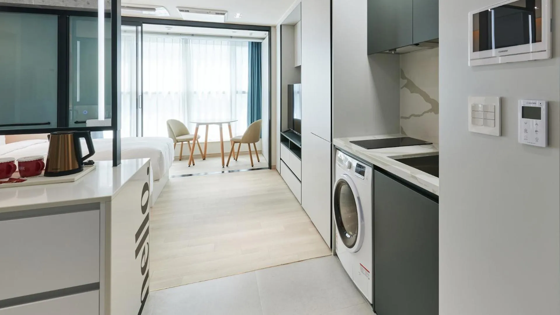 Travelodge Suites Busan Centum 4*,