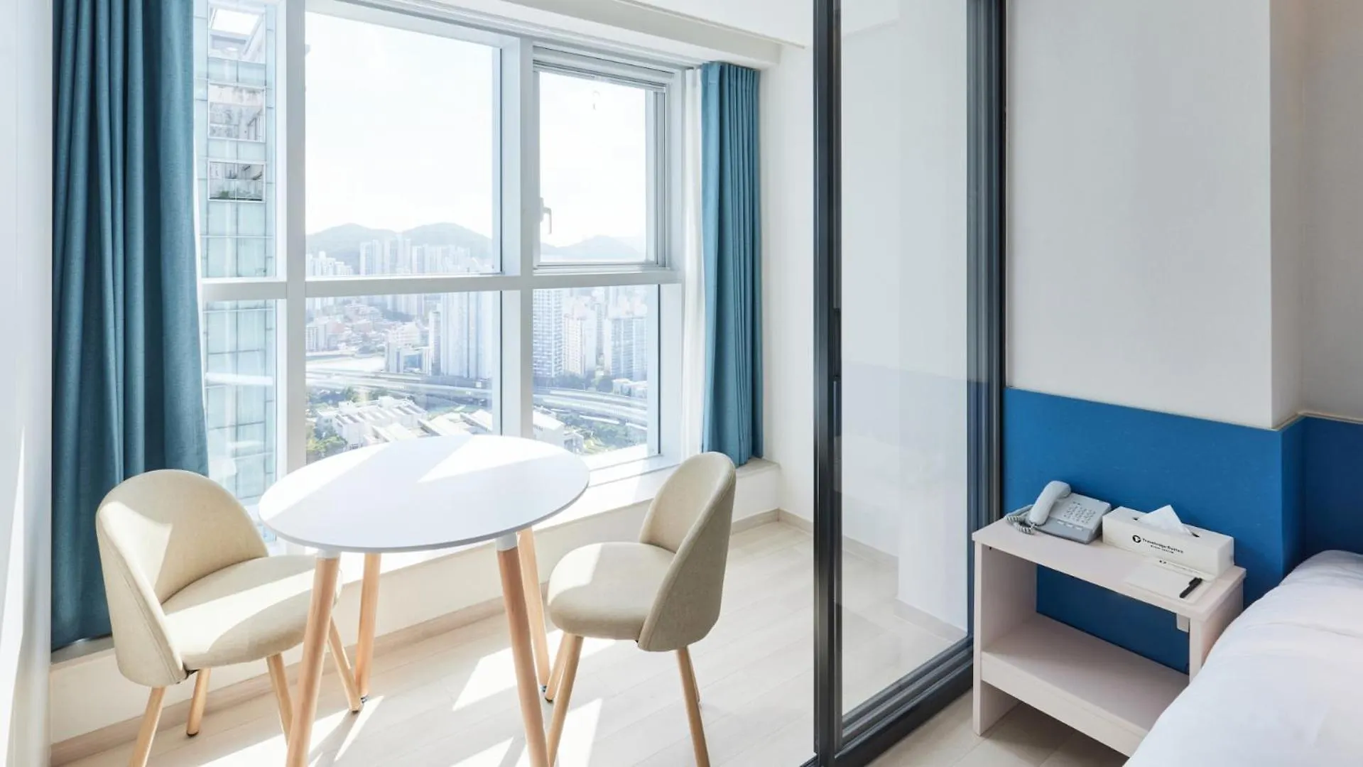 Travelodge Suites Busan Centum 4*,
