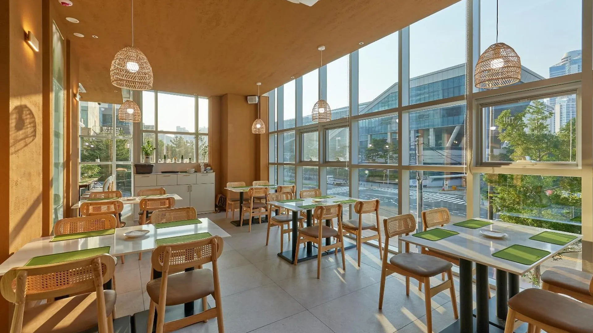Travelodge Suites Busan Centum 4*,  Dél-Korea